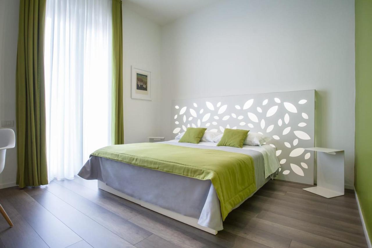 Dimora Mefite-Camere Con Bagno Privato E Self Check-In Matera Extérieur photo